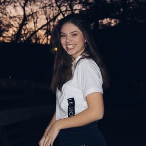 Meet your Posher, Brianna